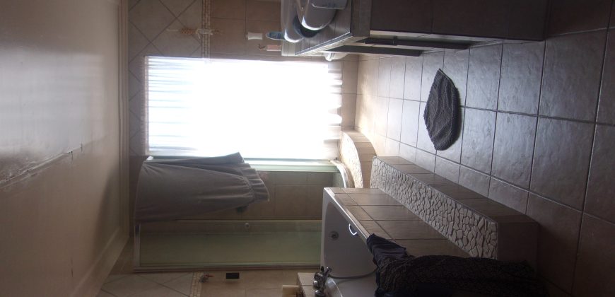 Beautiful 4 Bedroom House for Sale in Glen Marais, Kempton Park