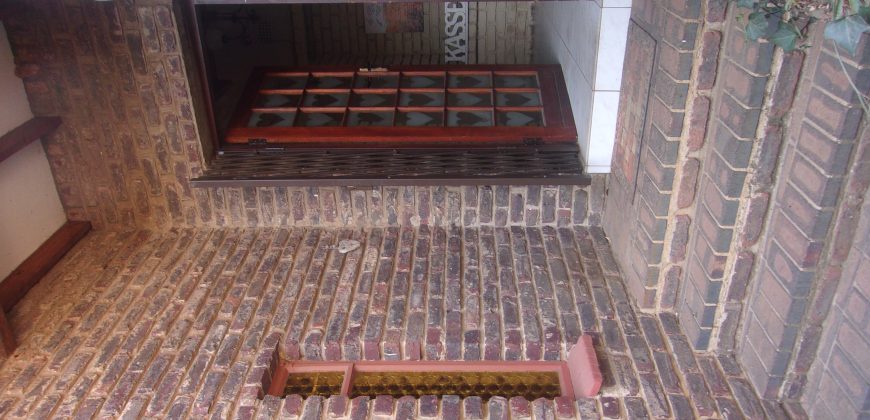 Beautiful 4 Bedroom House for Sale in Glen Marais, Kempton Park