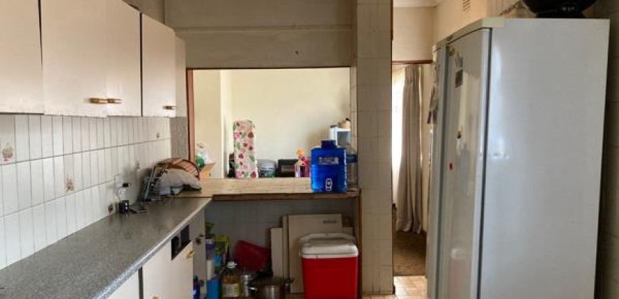 House for Sale in Esther Park