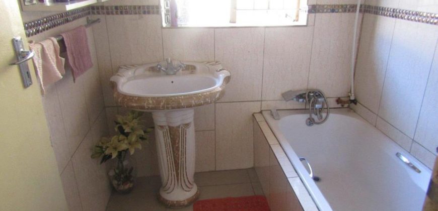 Immaculate Family Home for Sale in Hospital View