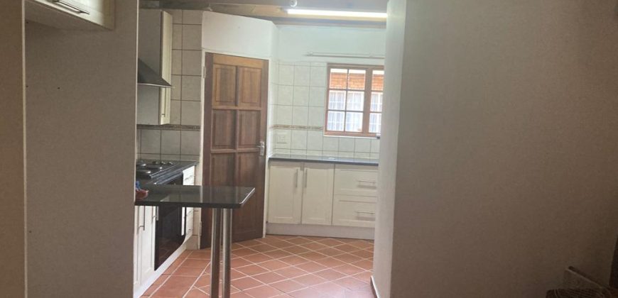 4 Bedroom House for Sale in Lyttelton Manor