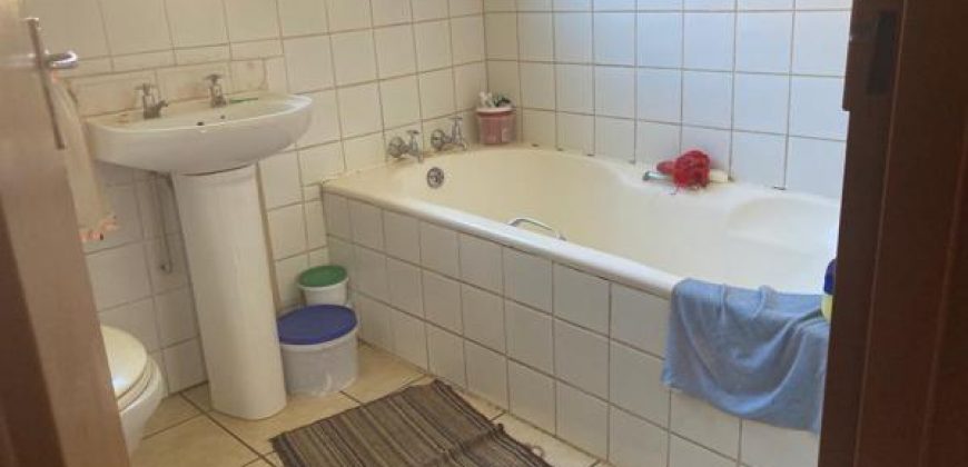 2 Bedroom House for Sale in Clayville