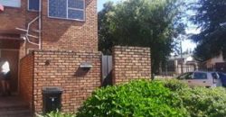 Beautiful Duplex Townhouse in Van Riebeeck