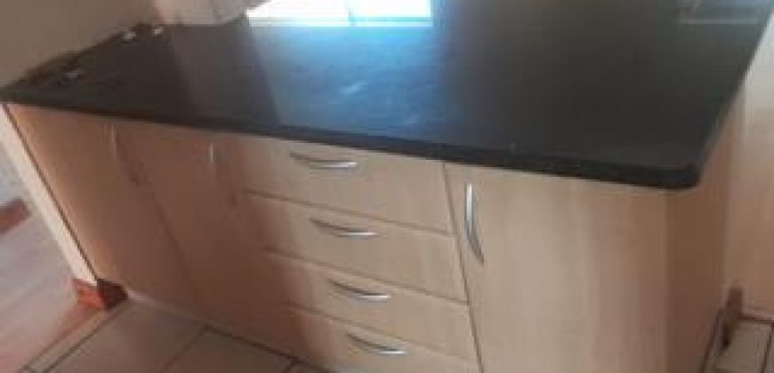 Beautiful Duplex Townhouse in Van Riebeeck