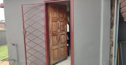 Beautiful & Spacious Family Home for Grabs.