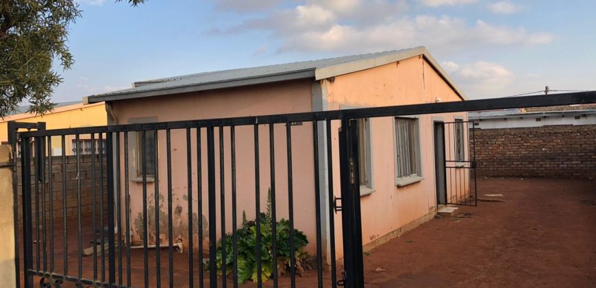 3 BEDROOM HOUSE FOR SALE IN GLEN RIDGE