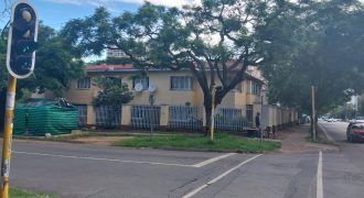 4 BEDROOMS APARTMENT IN PRETORIA ARCADIA FOR SALE!!!