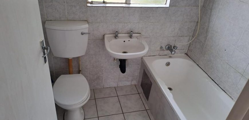 1 Bedroom Apartment / Flat for sale in Glen Marais