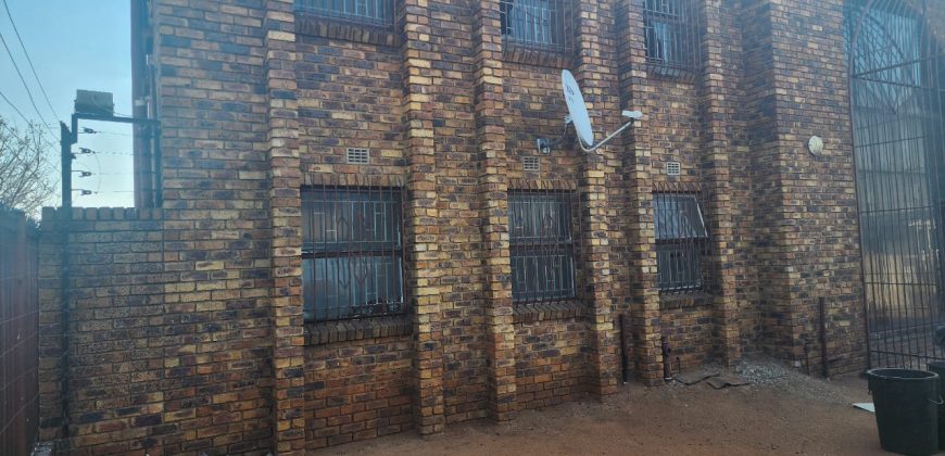 Commercial Warehouse for sale at Mayibuye