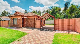 Modern 3 Bedroom Family Home in Midrand Village Estate