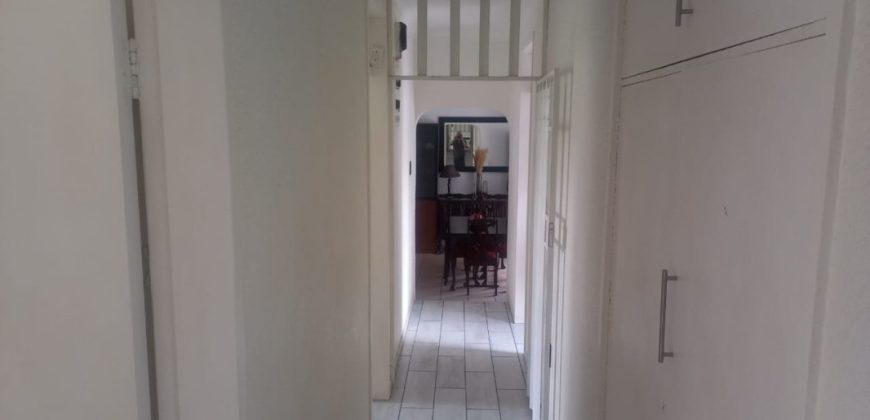 4 BEDROOMS FOR SALE IN KEMPTON PARK