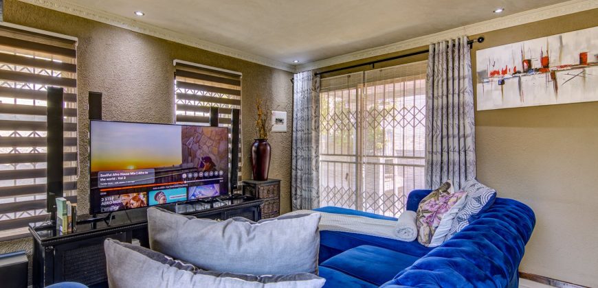 PRESTIGIOUS HOME FOR SALE…