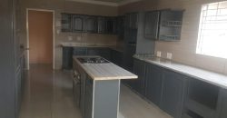 Your Peaceful Dream Home: Spacious and Serene!