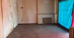 Nestled in a tranquil neighborhood of Clayville, Olifantsfontein. This charming home present an inviting retreat for those seeking comfort and convenience