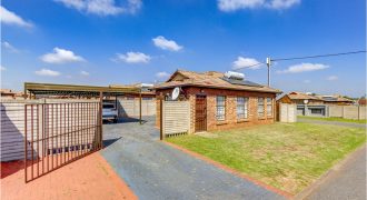 START LIVING YOUR DREAM