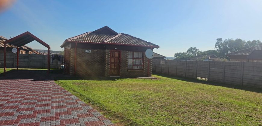 Charming Stand Alone 3-Bedroom Home in Secure Midrand Village Estate