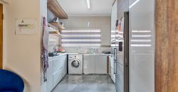 2 BEAUTIFUL 2 BEDROOM APARTMENT ON GROUND FLOOR